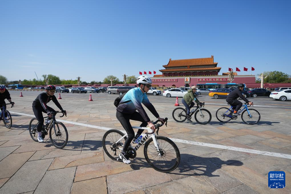 “80后”“90后”成中国户外运动核心消费群体_新华网(图2)
