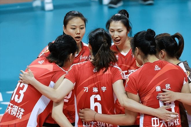 43扣19中轰23分！女排00后天才主攻强势崛起李盈莹未来搭档出炉