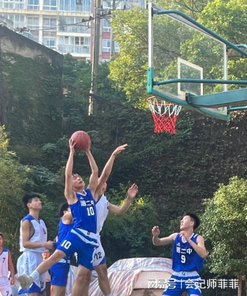 九游官网入口：体育风云：近期热门赛事与重大事件全览