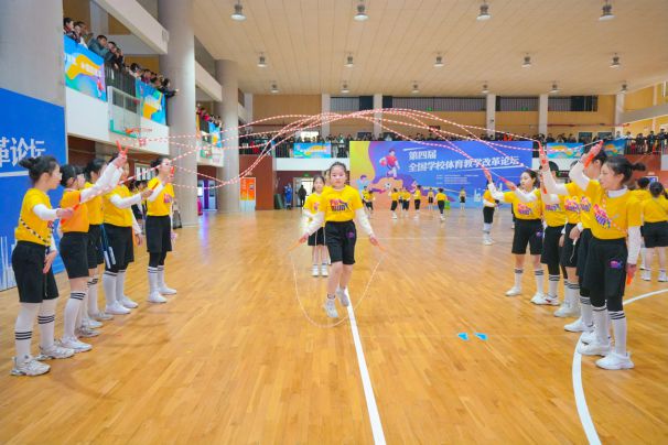 湖南长沙湘江新区虹桥小学：做实智慧体育全面育人新样态