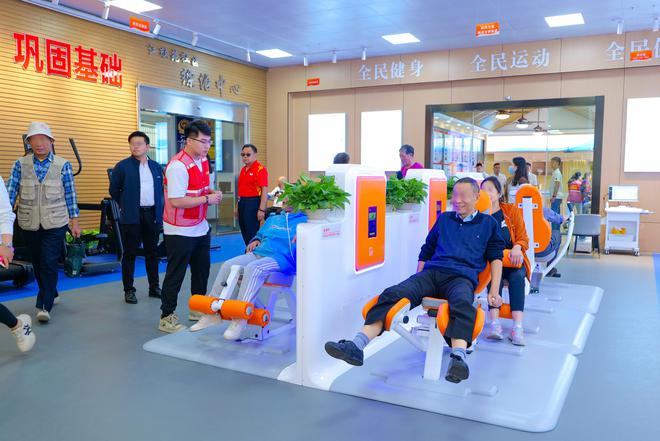 武汉江欣苑社区：科技助力体卫融合“运动健康促进中心”模式落地