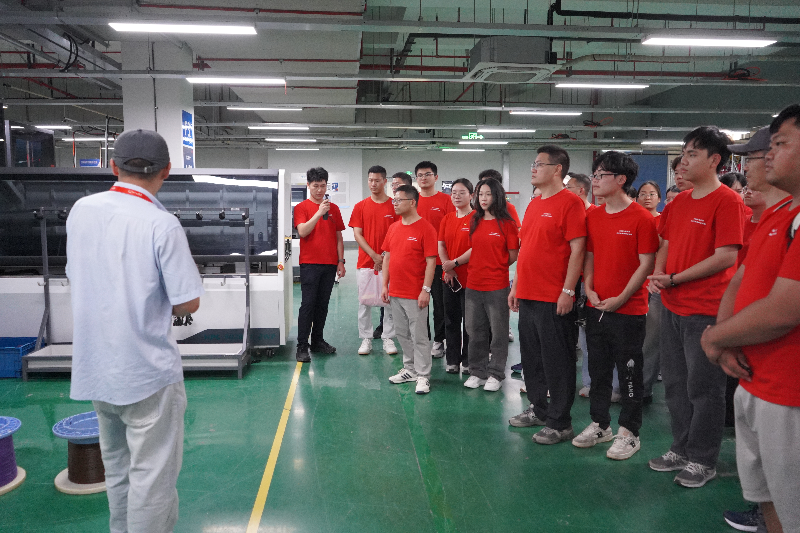 福建省大学生暑期实践示范队：追寻领袖足迹 以青春之力担强国使命(图2)