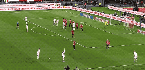 0-1！米兰双冠梦碎 博洛尼亚时隔51年再捧意杯+锁定欧联杯资格(图6)