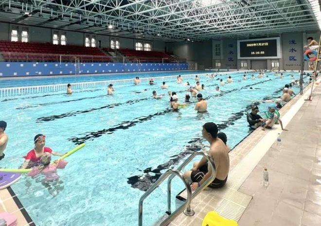 寻一片清凉！宝山这7家泳池带你解锁“水中飞鱼”模式(图10)