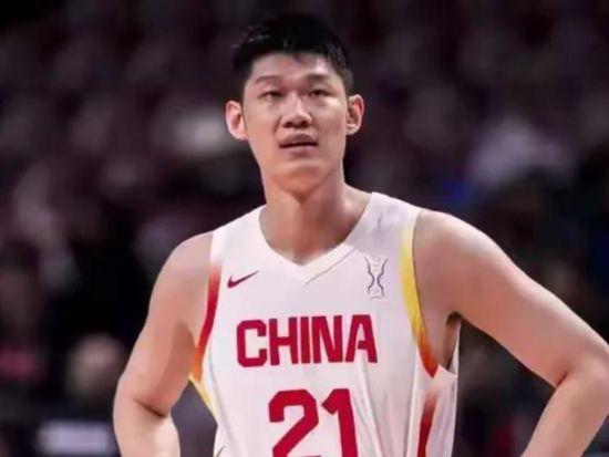 九游官网入口：王胡组合发威！中韩男篮激战79-71晋级半决赛！(图2)