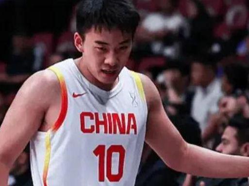 九游官网入口：王胡组合发威！中韩男篮激战79-71晋级半决赛！