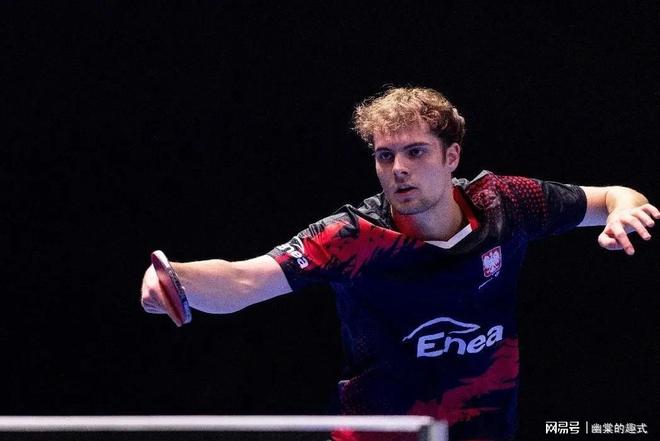 WTT伦敦球星赛男单8强产生日本队2胜3负(图10) WTT伦敦球星赛男单8强产生日本队2胜3负(图10)