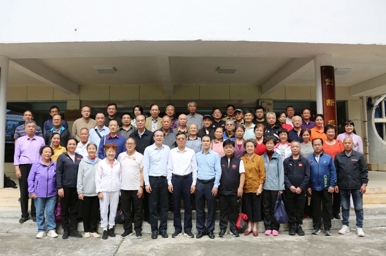 自治区体育系统老干部座谈会顺利召开(图3)