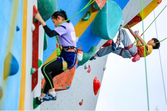 日本熊害赴日徒步慎行；五台山景区限期封控 犀牛说(图34)