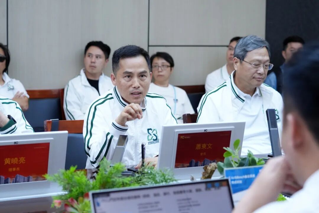 九游官网入口：澳门建筑机械工程商会会长萧东文一行莅临itc保伦股份考察交流(图4)