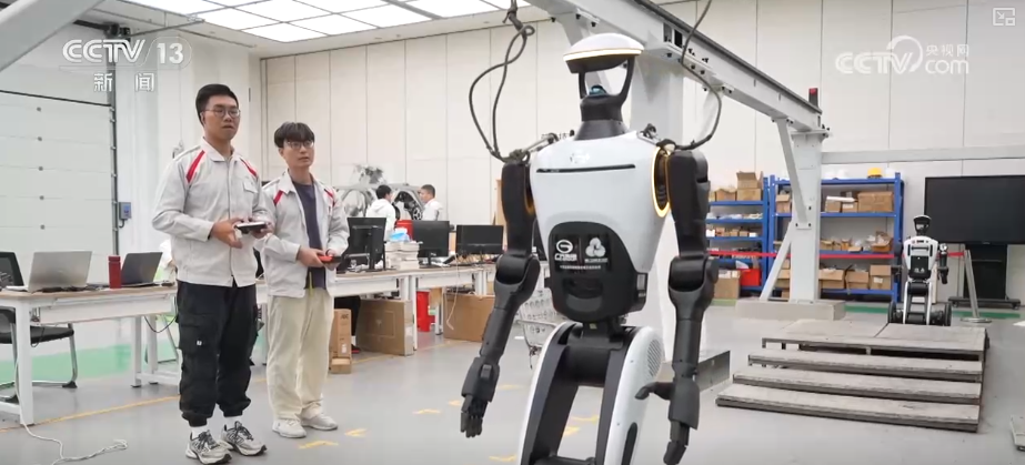 “数据+”“跨界+” 观察·汽车产业加速向新质生产力跃迁(图17)