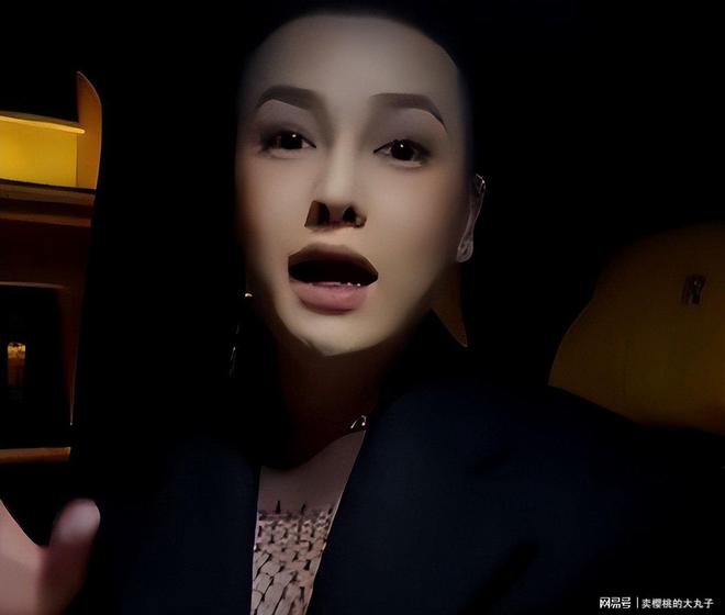 九游官网入口：人民日报怒批炫富偷税749万跑国外现又割内地韭菜(图18)