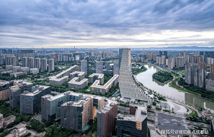 售楼中心_成都「高投启鸣双子星」售楼处电线年价格最新优惠_获取年末限时福利(图3)