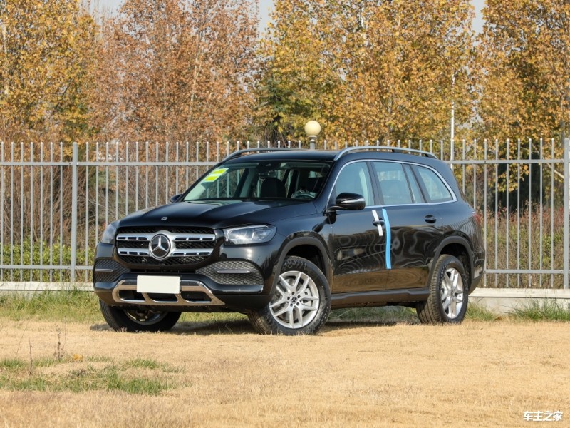 九游app：奔驰“旗舰”SUV升级！新版GLS450配置曝光！尊贵大气还看啥X7(图5)