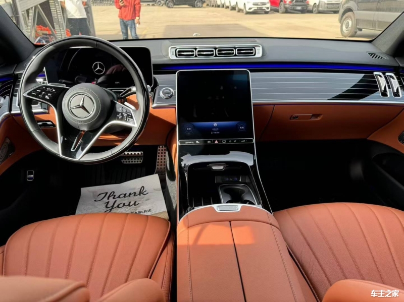 2024款奔驰S580四驱长轴加版高级轿车售价 豪华轿车！(图4)