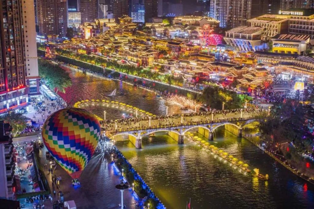 中国民族 【两会访谈】从“硒”引力到“球”聚力：恩施民族团结进步事业展新彩(图4)